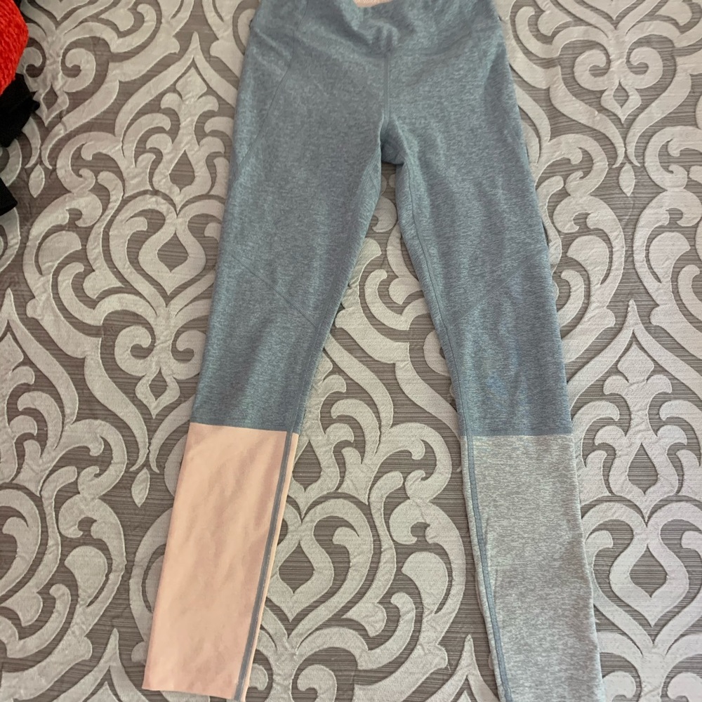 OUTDOOR VOICES XS leggings